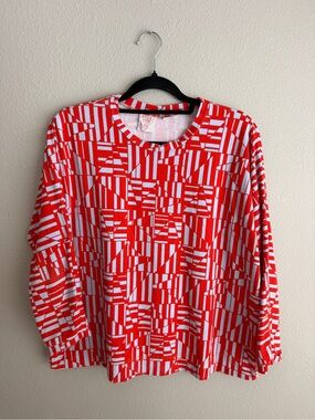 LILLA BARN Sz M Dolman Long Sleeve Tee Shirt Geometric Print Red Blue
